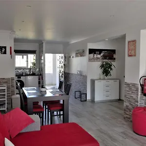  Appartamento Albufeirasun, Arrive As A Guest Leave As A Friend.