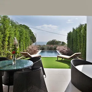  Villa Sao Rafael Holidays